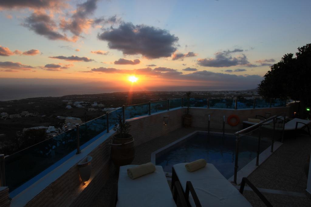 Nectarios Villa - Studios & Suites Adults Only Fira  Eksteriør bilde