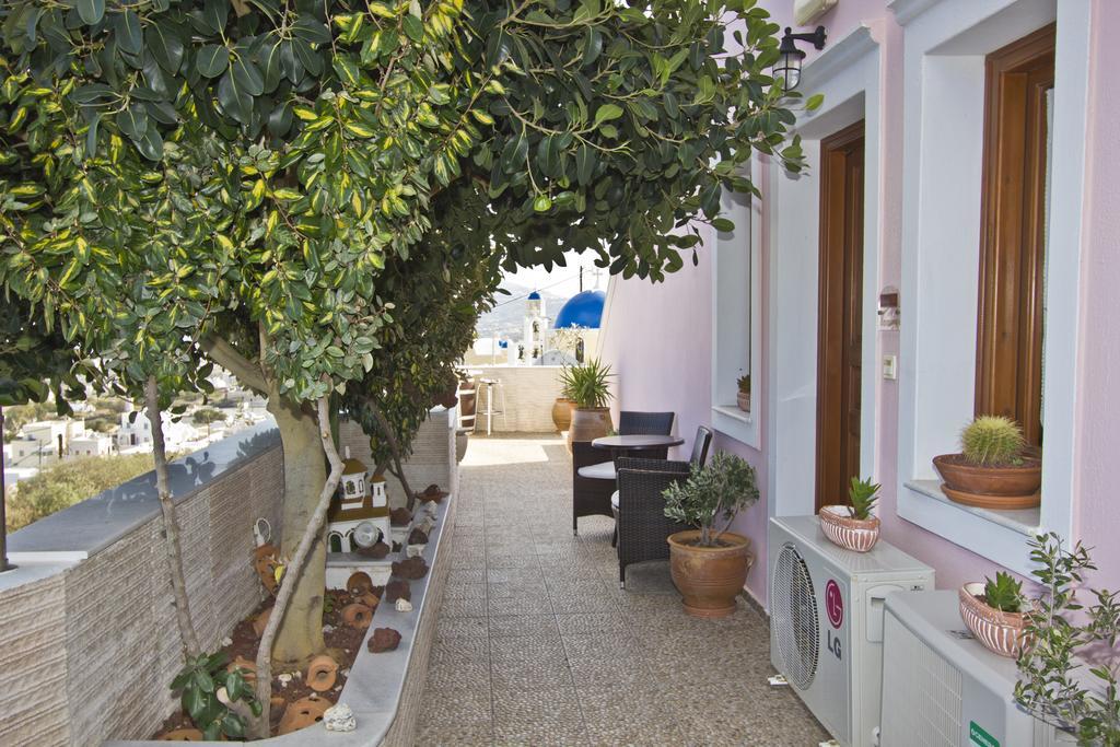 Nectarios Villa - Studios & Suites Adults Only Fira  Eksteriør bilde