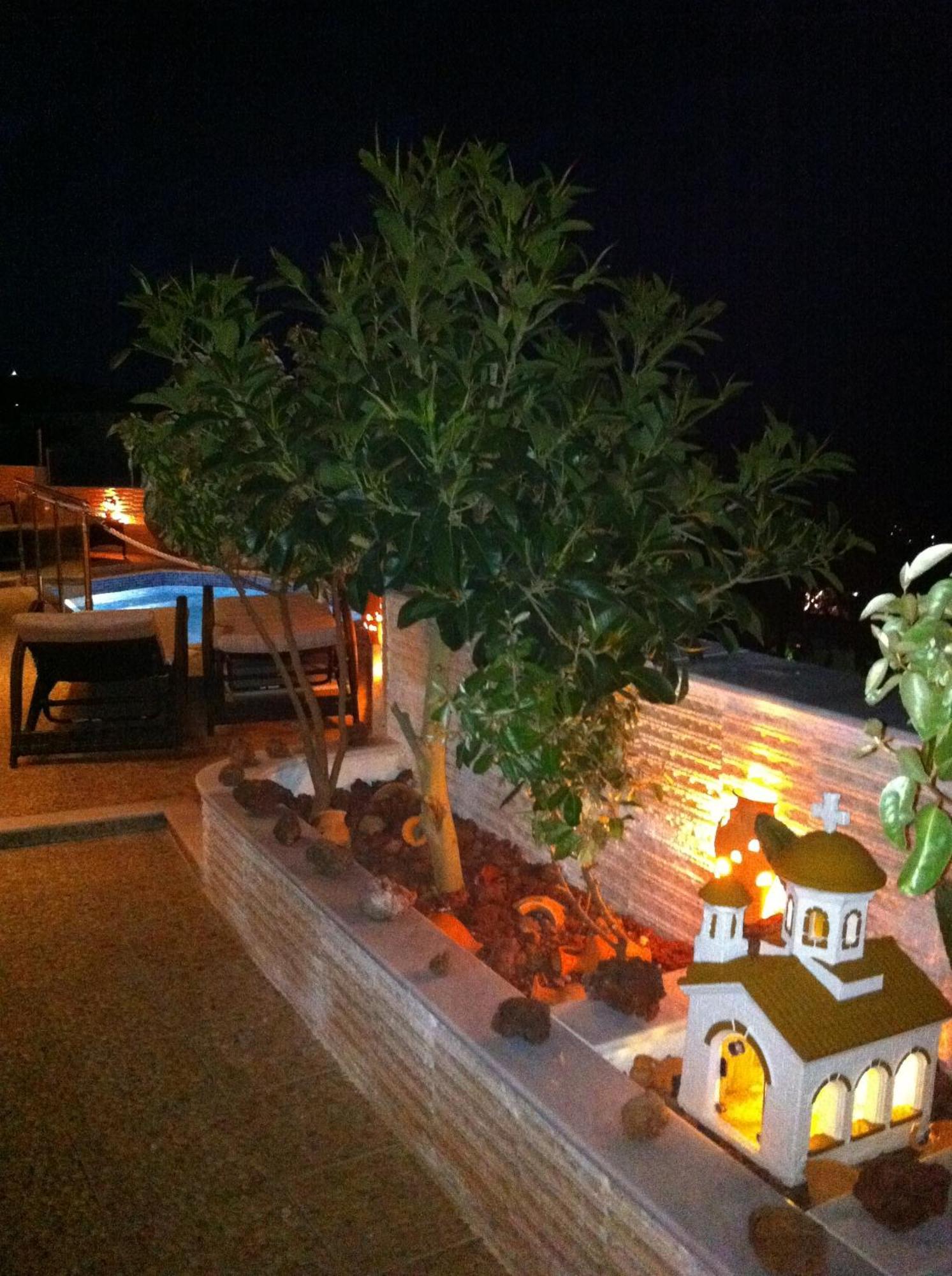 Nectarios Villa - Studios & Suites Adults Only Fira  Eksteriør bilde