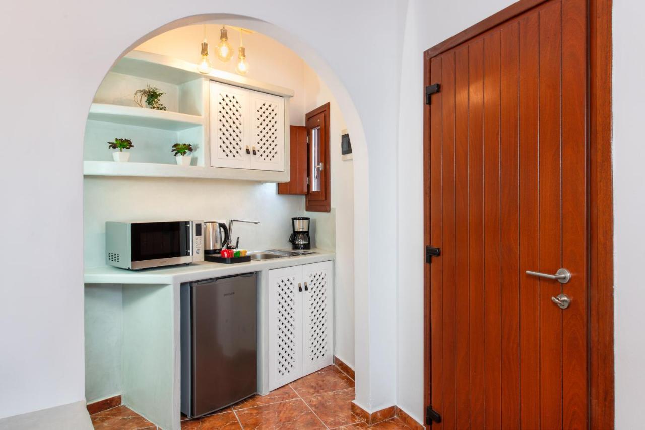 Nectarios Villa - Studios & Suites Adults Only Fira  Eksteriør bilde